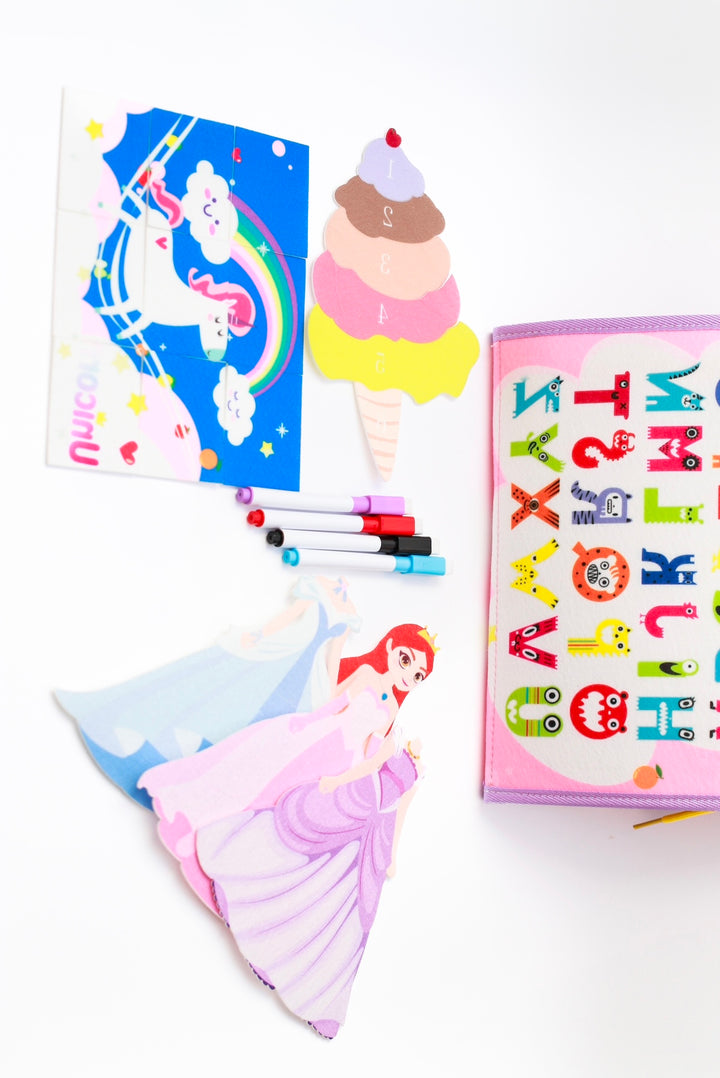 Kelioninė Montessori užimtumo knygelė "Unicorn"