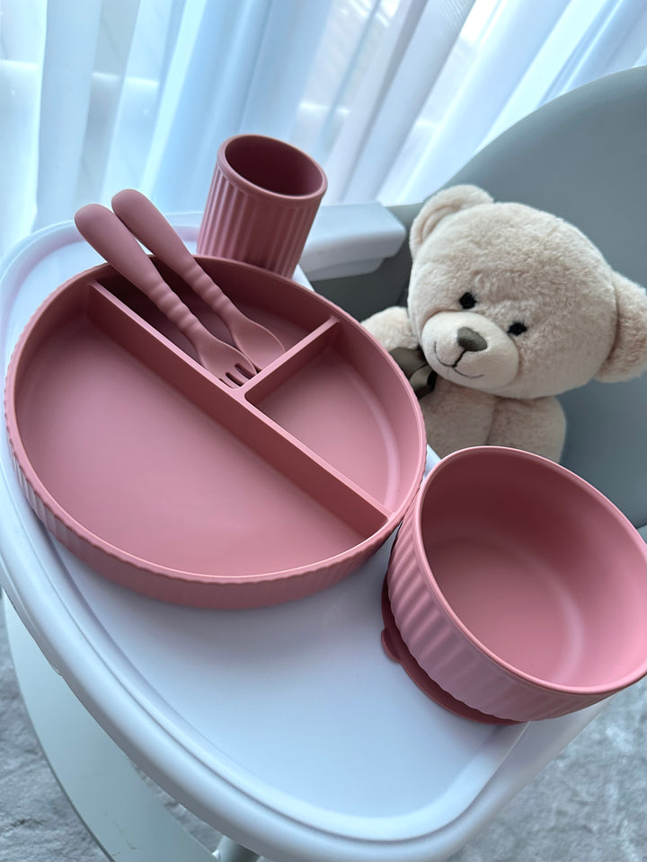 Žavingas silikoninių indų rinkinys PINK CHARM