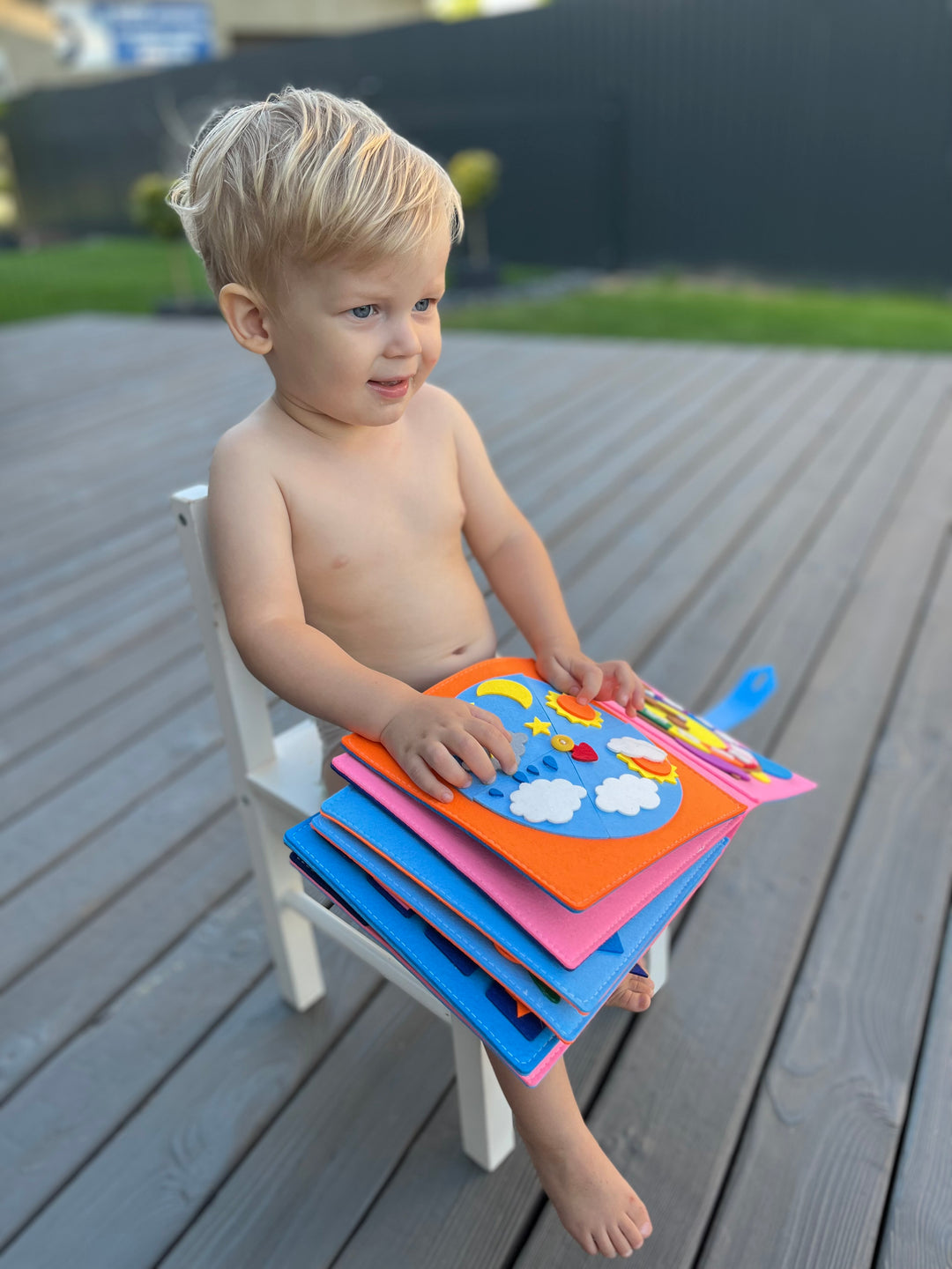 Lavinamoji Montessori užimtumo knyga vaikams (12 psl.)