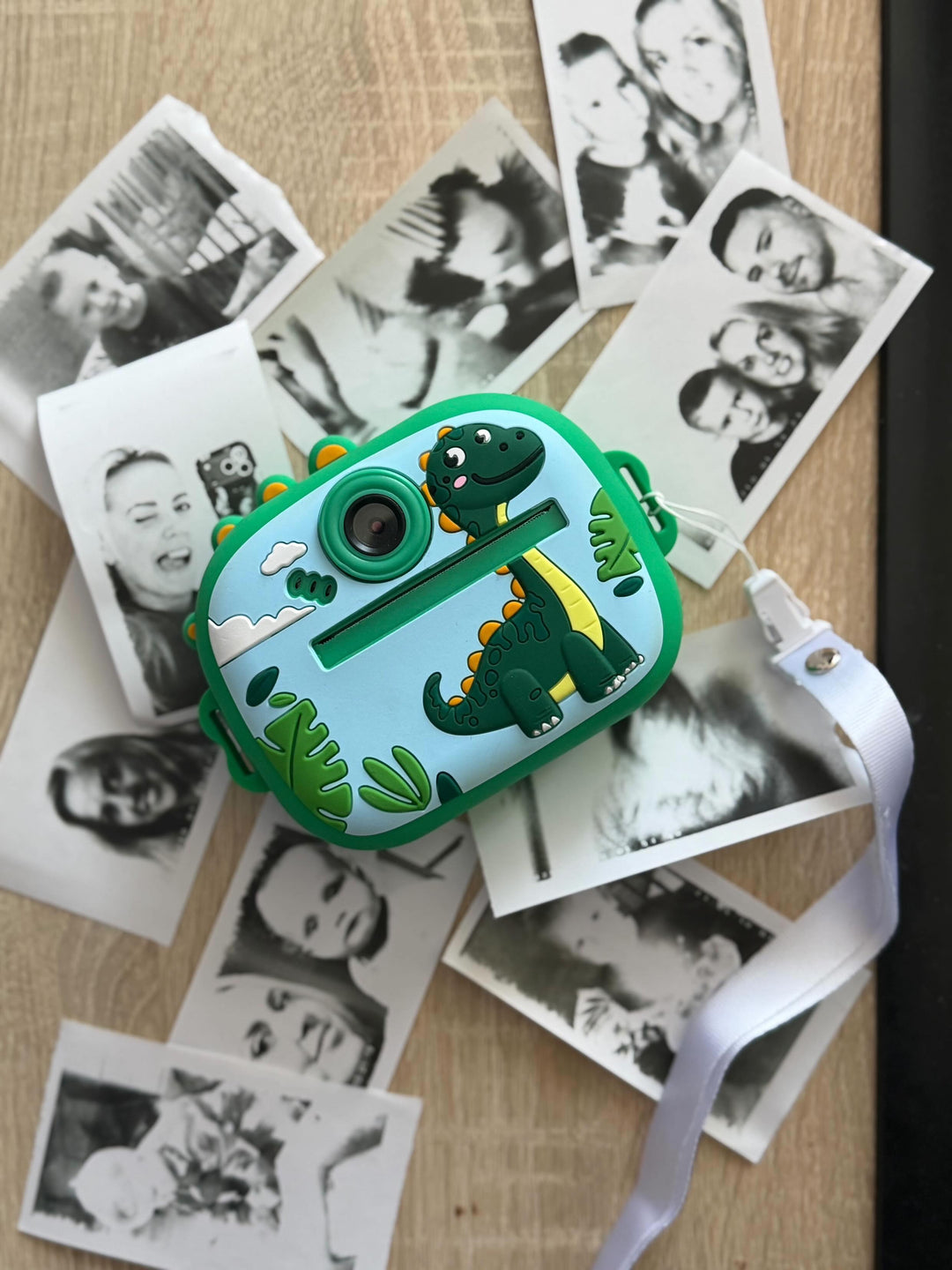 Vaikiškas momentinis fotoaparatas "Dinozauras"+ markeriai dovanų 🎁